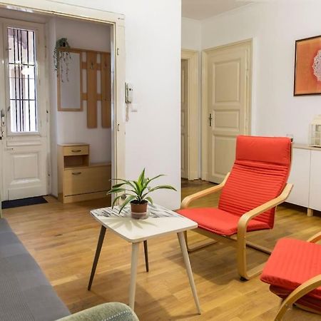 B333 Apartment - In The Heart Of The City Budapest Esterno foto