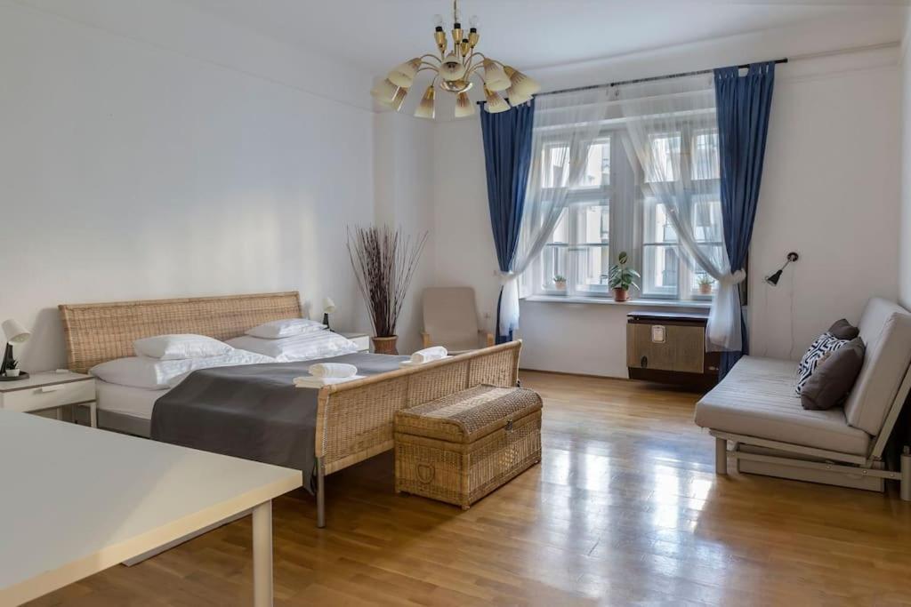 B333 Apartment - In The Heart Of The City Budapest Esterno foto