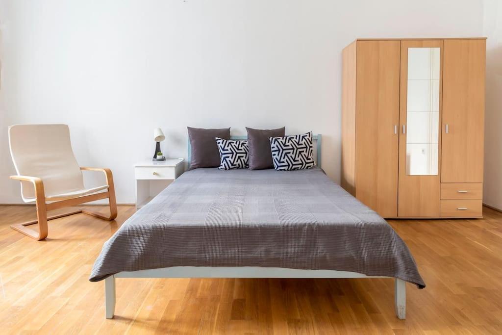 B333 Apartment - In The Heart Of The City Budapest Esterno foto